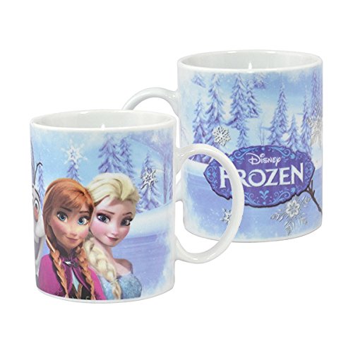 Frozen (Elsa, Anna & Olaf Snow Scene) Mug